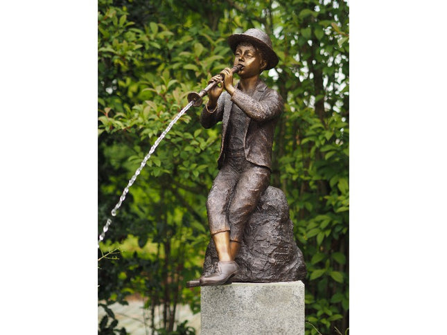 Bronzen beeld Jongen met fluit 78x33x48cm