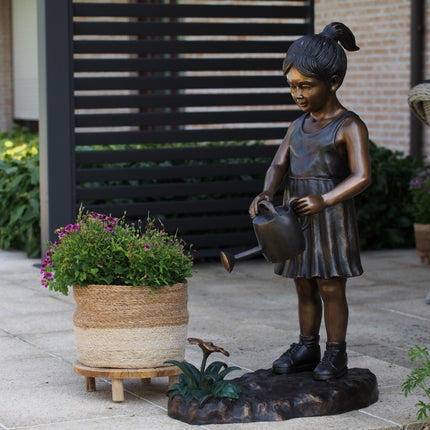 Bronzen beeld Meisje met gieter 95x33x65cm
