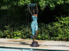 Bronzen beeld Staande Vrouw Fontein 150x35x35cm