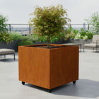 Vierkante cortenstalen plantenbak met wielen 100x100x80 cm