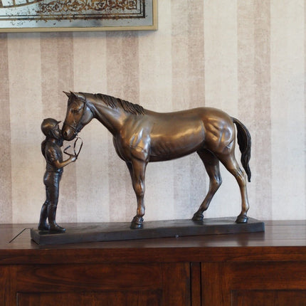 Bronzen beeld Meisje met paard op marmer voet 37x15x58cm - Doika - Bronzen beeld - Doika - 5410807010181 - AN1018BR-B
