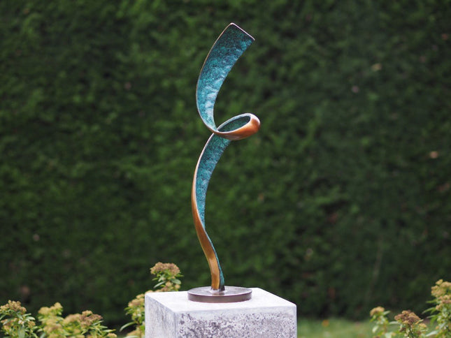 Bronzen beeld Modern sculptuur 'HELIX' 56x13x13cm - Doika - Bronzen beeld - Doika - 5410807015469 - AN1546BR-HP