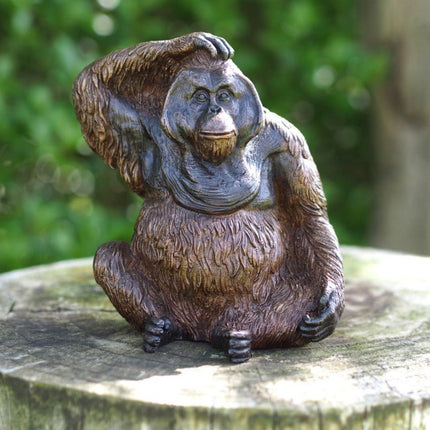 Bronzen beeld Orang oetan 16x10x14cm - Doika - Bronzen beeld - Doika - 5410807014110 - BS1411B