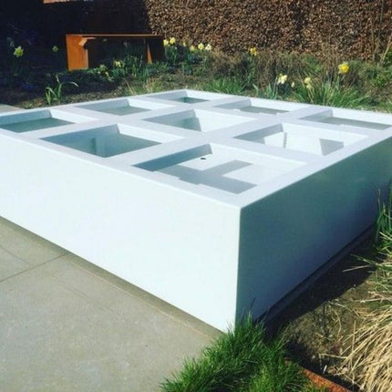 Caja de hierbas Belus de acero