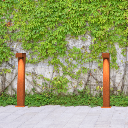 Lámpara Trillar de acero Corten 15x10x80 cm (DxAxH)