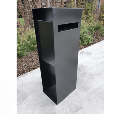 Buzón negro GB017 con recogida trasera RAL 9005